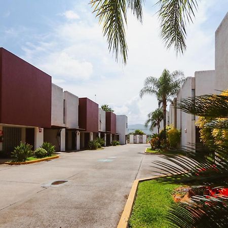 Auto Hotel Las Maravillas Santa Cruz Xoxocotlán Eksteriør billede
