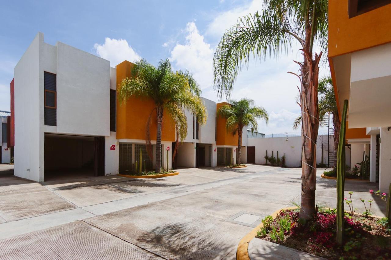 Auto Hotel Las Maravillas Santa Cruz Xoxocotlán Eksteriør billede