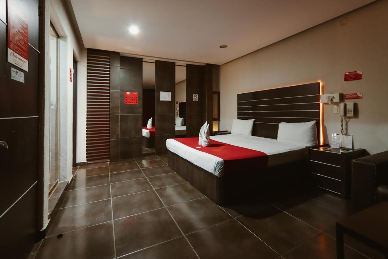 Auto Hotel Las Maravillas Santa Cruz Xoxocotlán Eksteriør billede