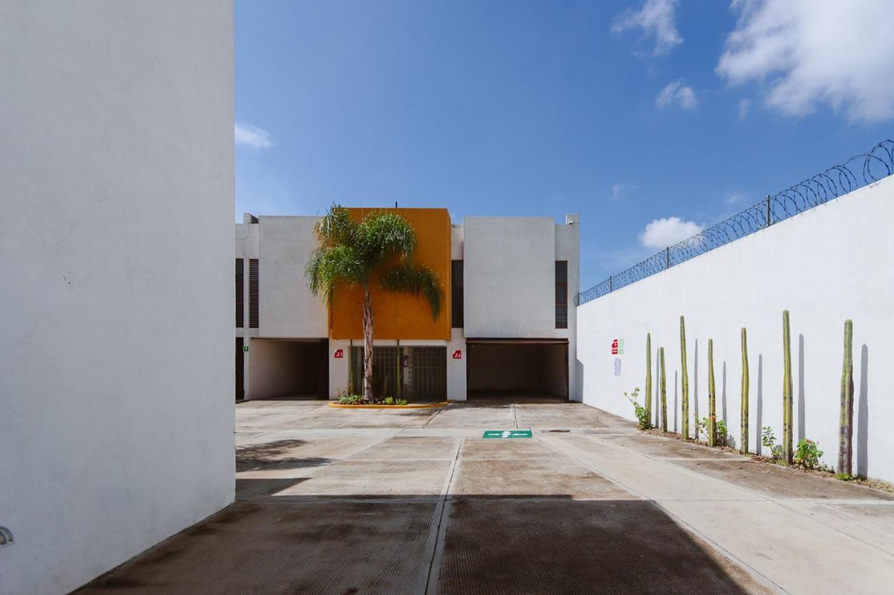 Auto Hotel Las Maravillas Santa Cruz Xoxocotlán Eksteriør billede